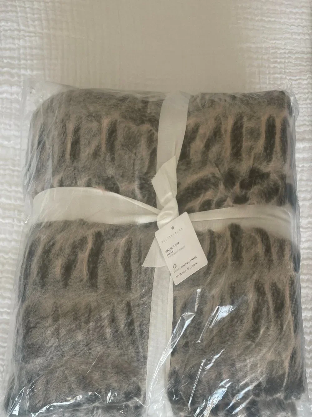 POTTERY BARN FAUX FUR RUCHED THROW BLANKET 60